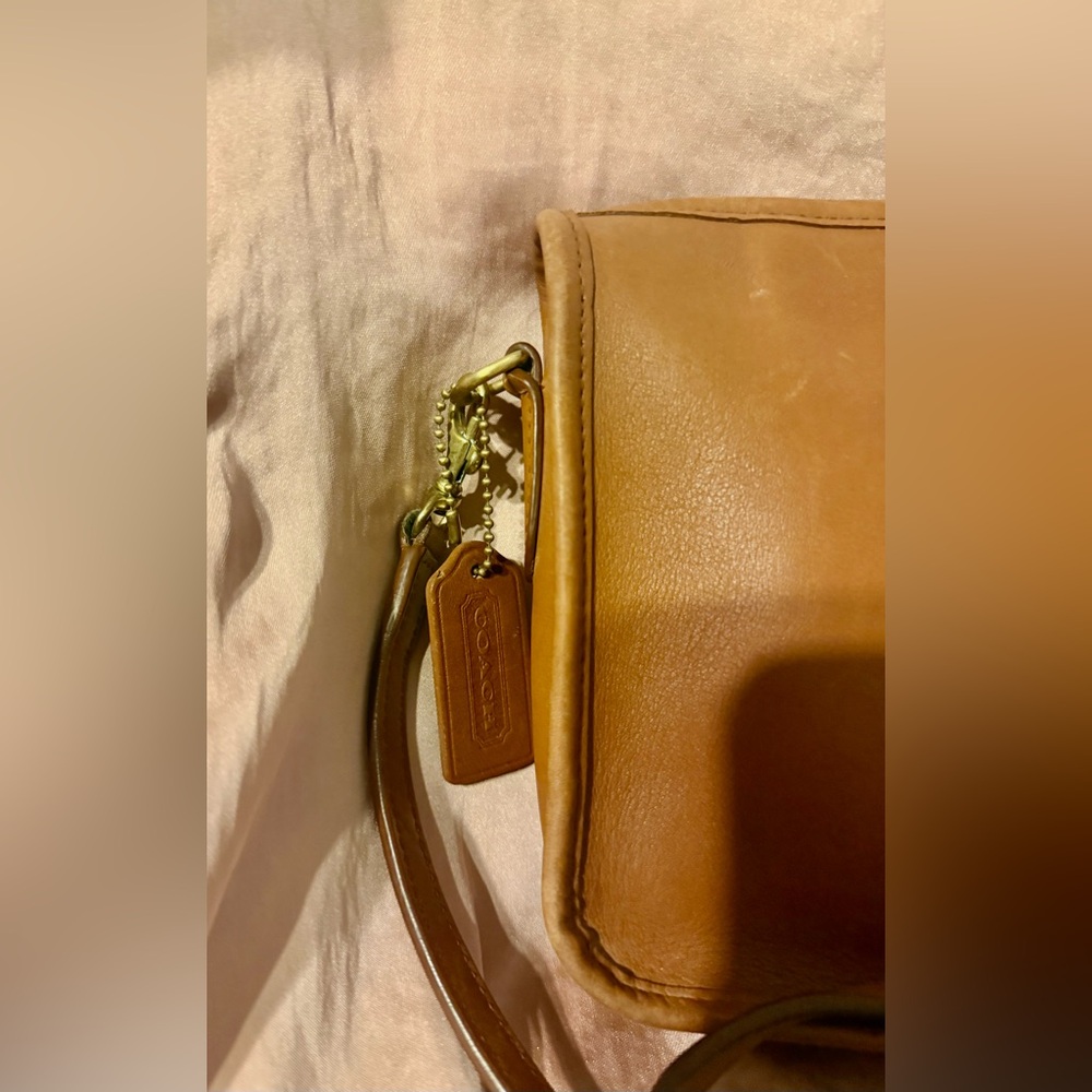Coach Vintage Basic Bag 9455 – British Tan / Pre-owned with signs of use - Picture 2 of 11
